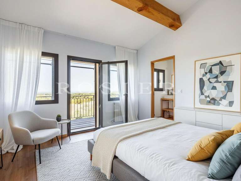 Villa Saint-Pierre-de-Vassols - 5 chambres - 202m²