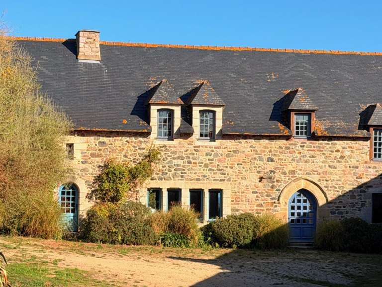 Manoir avec Vue sur mer Sables-d-or-les-pins - 15 chambres - 501m²