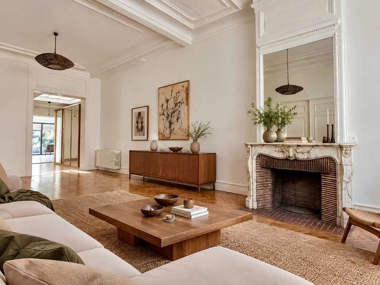 Maison Mons-en-Baroeul - 7 chambres - 310m²