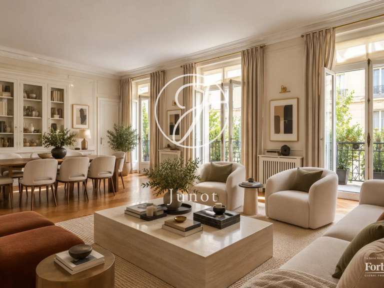 Appartement Paris 8e - 5 chambres - 260m²