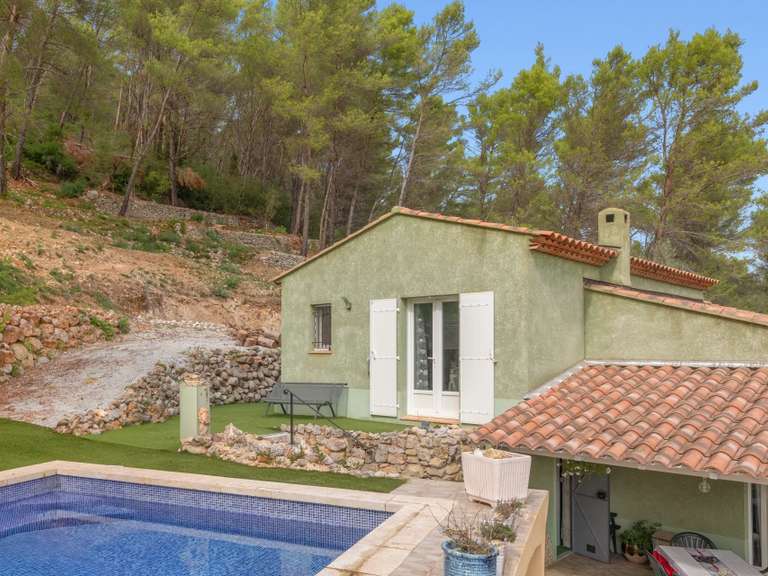 Villa Solliès-Ville - 3 chambres - 126m²