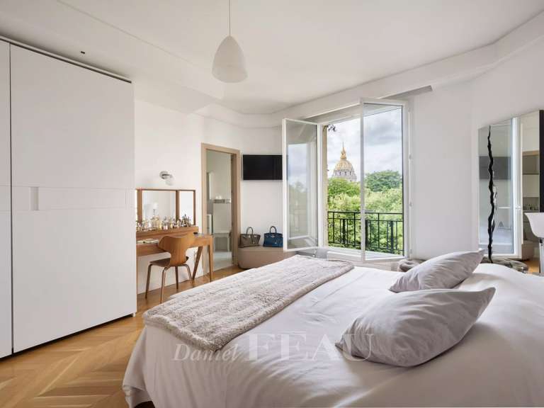 Appartement Paris 7e - 3 chambres - 155m²