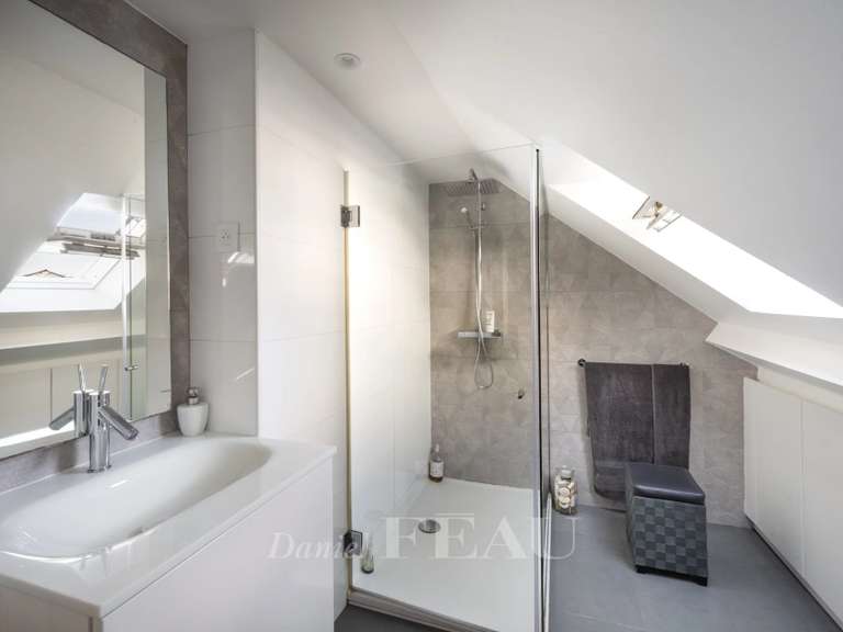 Apartment Paris 10e - 2 bedrooms - 114m²