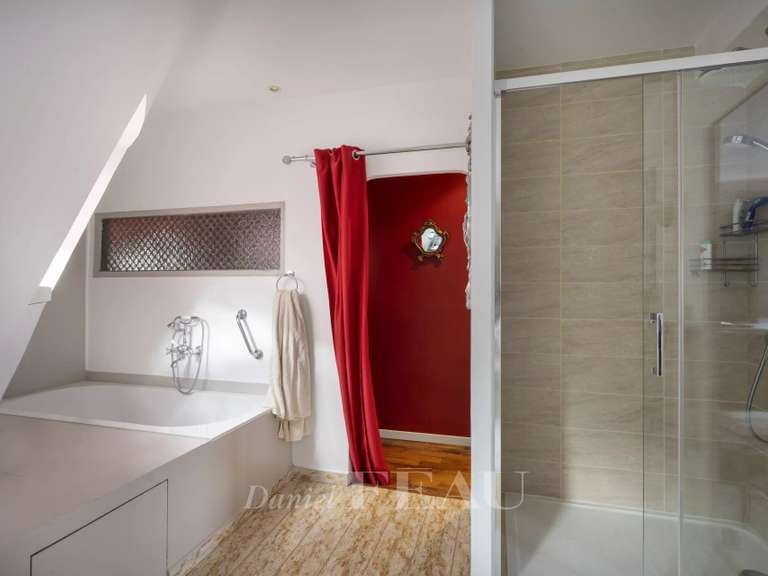 Apartment Paris 9e - 3 bedrooms - 164m²