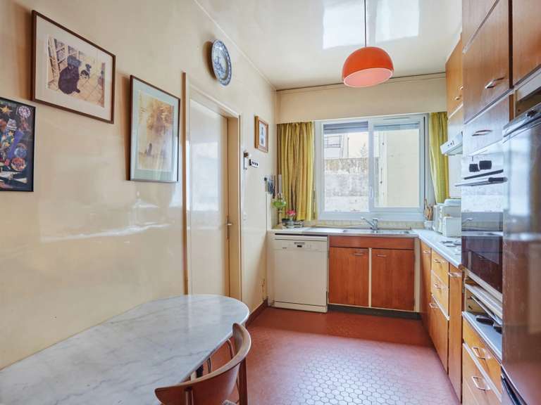 Appartement Paris 16e - 3 chambres - 127m²