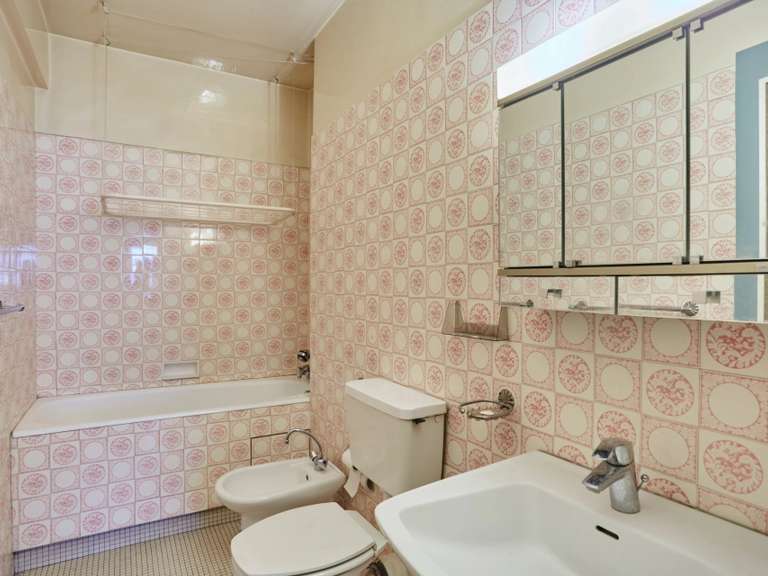 Appartement Paris 16e - 3 chambres - 127m²