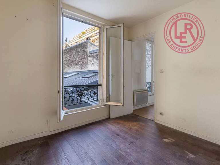 Apartment Paris 11e - 4 bedrooms - 90m²
