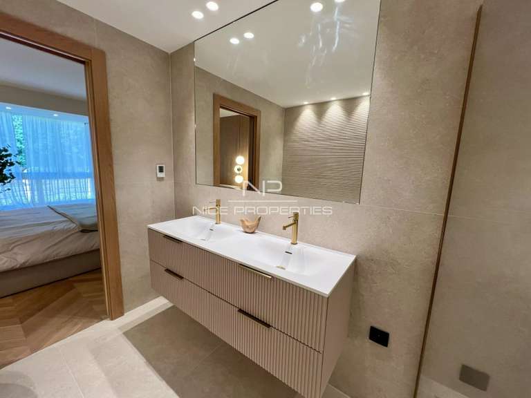 Apartment with Sea view Cannes - 2 bedrooms - 142m²