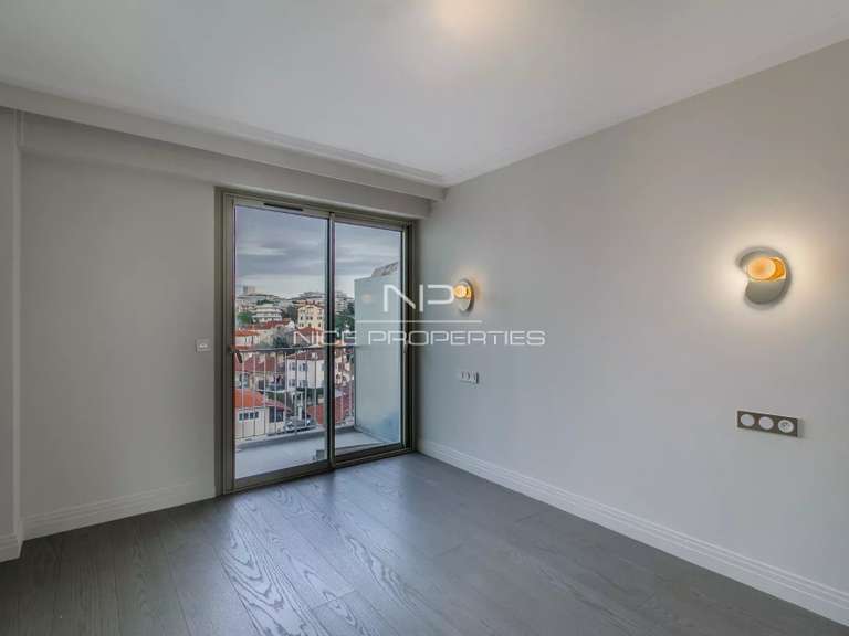 Apartment Juan-les-pins - 2 bedrooms - 81m²