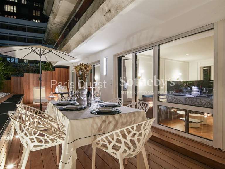 Appartement Paris 11e - 2 chambres - 65m²