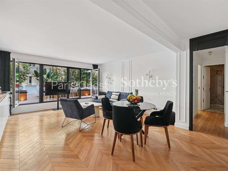 Appartement Paris 11e - 2 chambres - 65m²