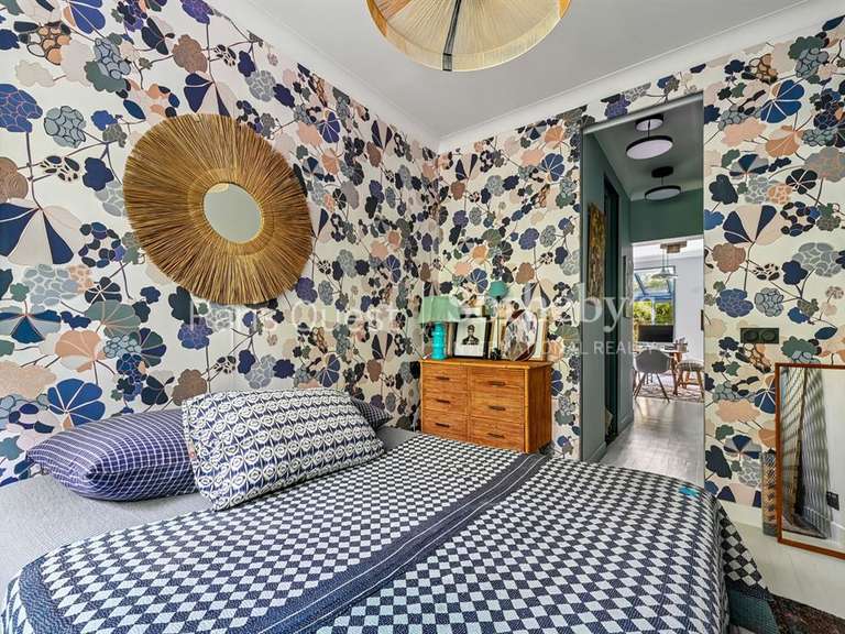 Appartement Paris 16e - 2 chambres - 81m²