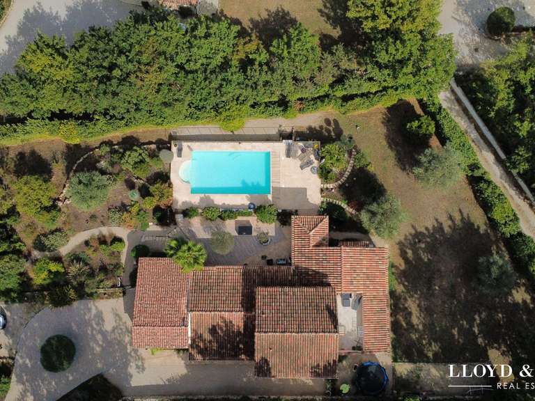 Maison Fayence - 4 chambres - 204m²