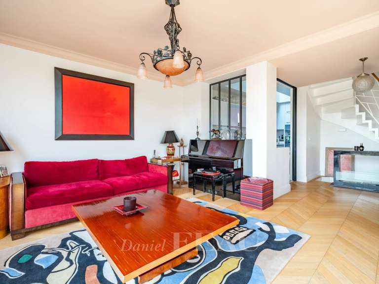 Maison Courbevoie - 3 chambres - 131m²