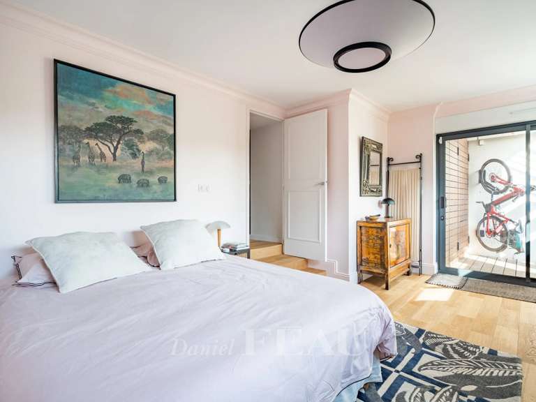 Maison Courbevoie - 3 chambres - 131m²