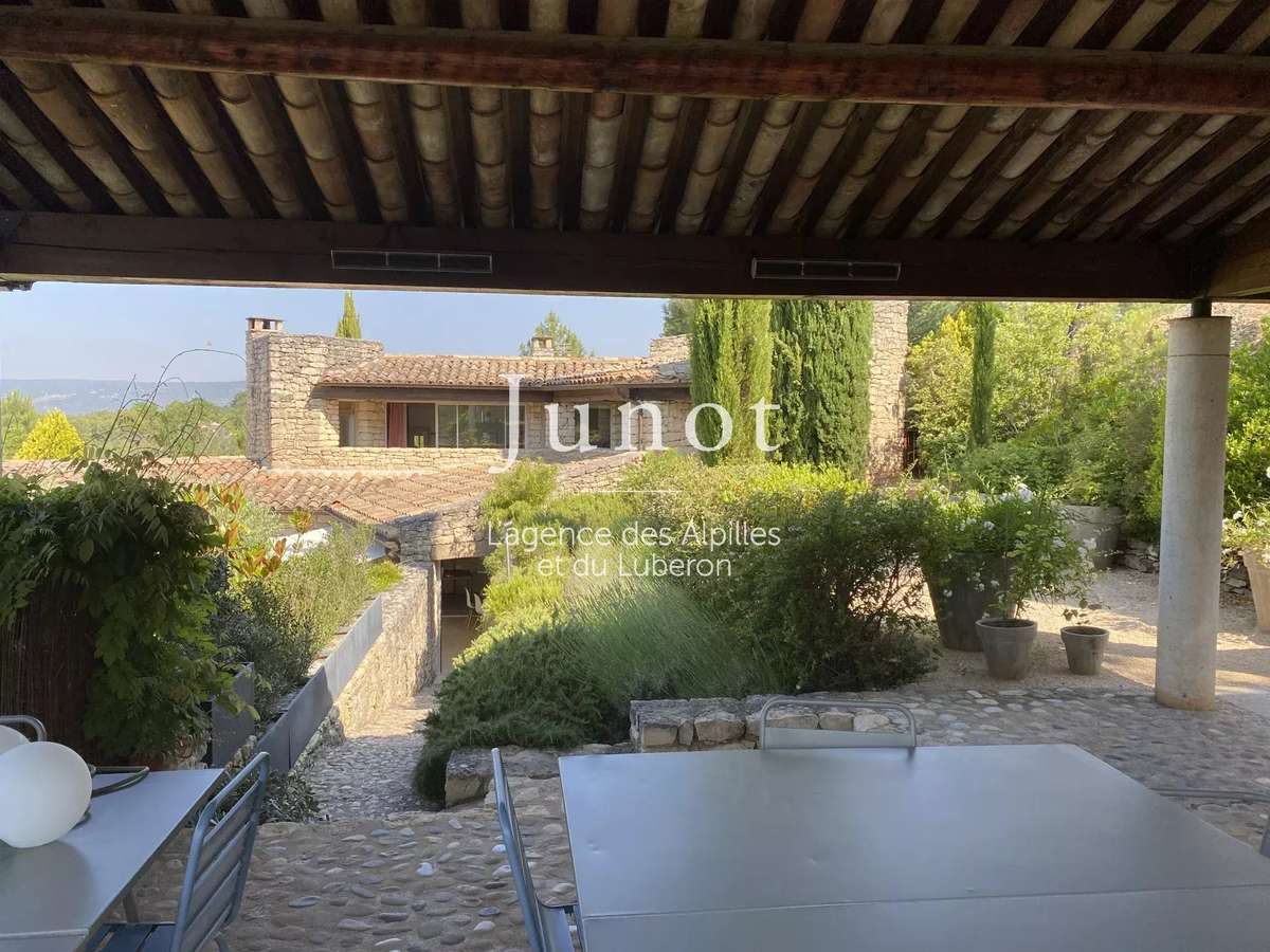 House Roussillon