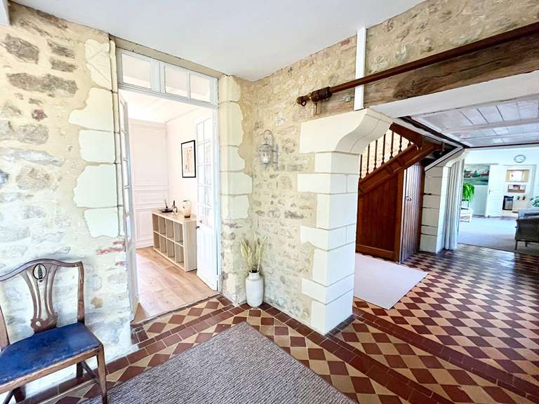 Apartment Pressac - 5 bedrooms - 297m²