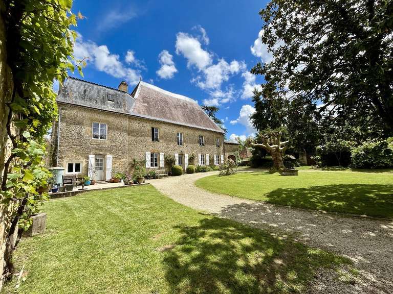 Apartment Pressac - 5 bedrooms - 297m²