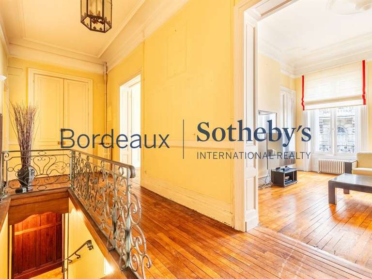 Apartment Bordeaux - 3 bedrooms - 255m²