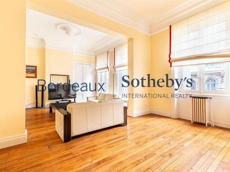 Apartment Bordeaux - 3 bedrooms - 255m²