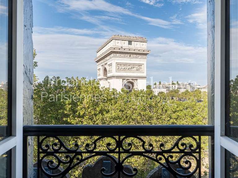 Appartement Paris 16e - 2 chambres - 150m²