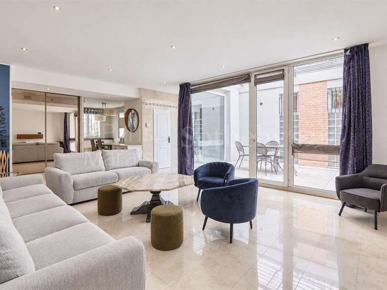 Maison Paris 15e - 5 chambres - 279m²