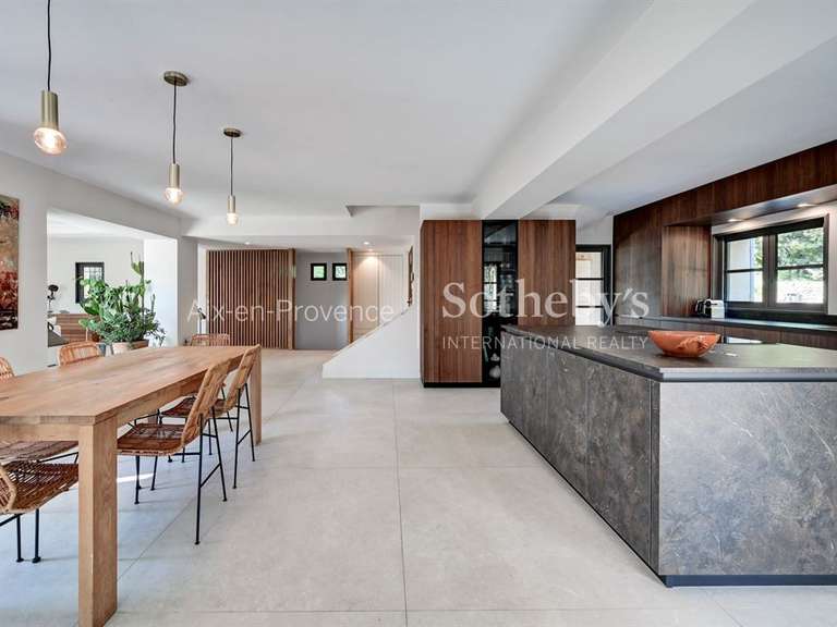 Maison Aix-en-Provence - 4 chambres - 282m²