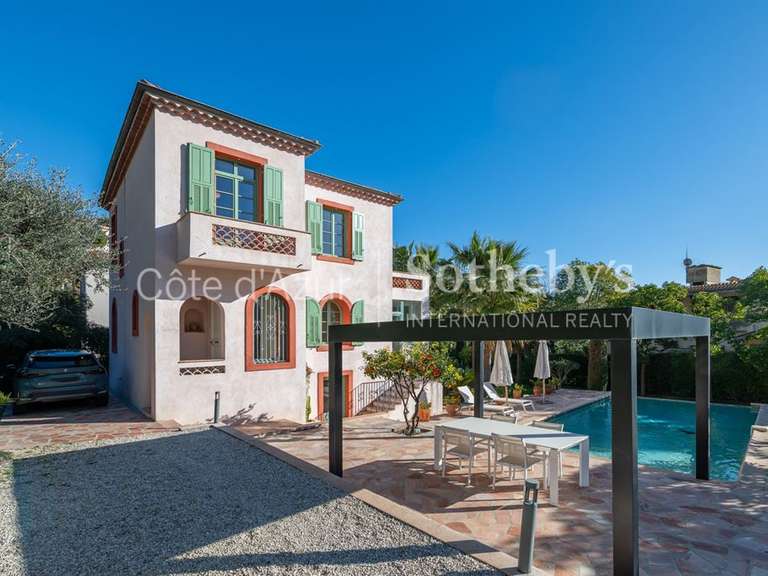 Maison Villefranche-sur-Mer - 3 chambres - 143m²