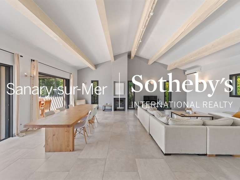 Maison Sanary-sur-Mer - 3 chambres - 172m²