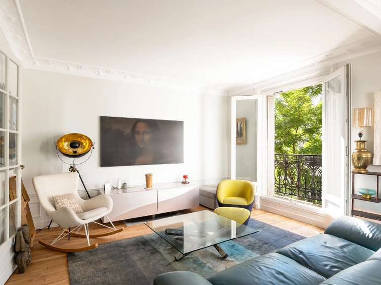 Appartement Paris 18e - 3 chambres - 110m²