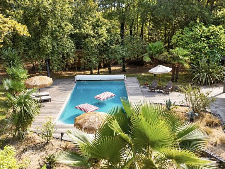 Maison Messanges - 6 chambres - 282m²