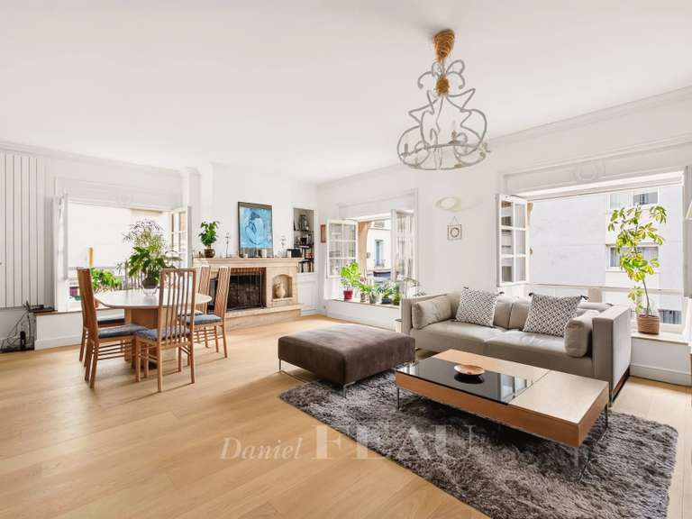 Appartement Paris 11e - 4 chambres - 125m²