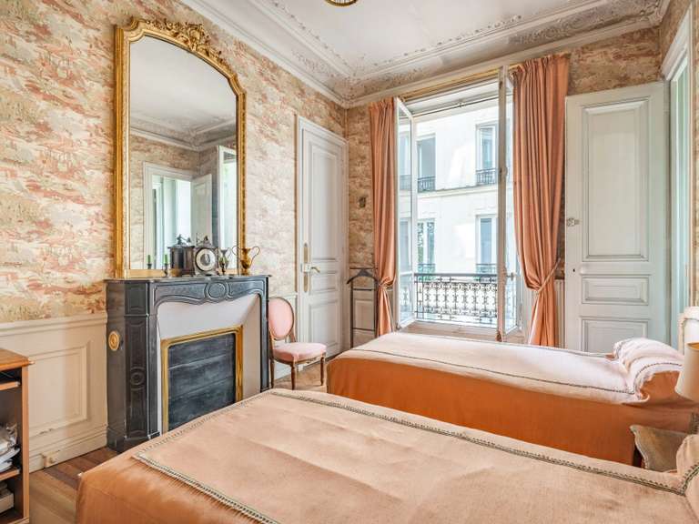 Appartement Paris 6e - 4 chambres - 196m²