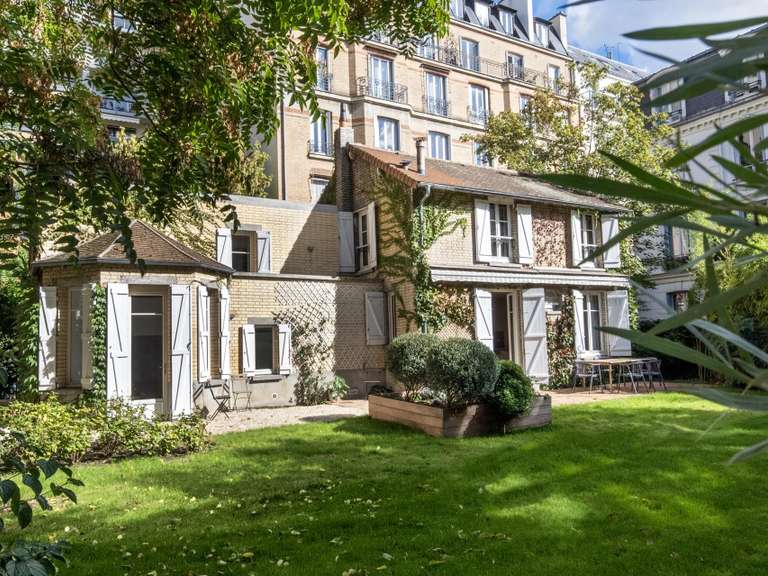 Appartement Paris 17e - 3 chambres - 122m²
