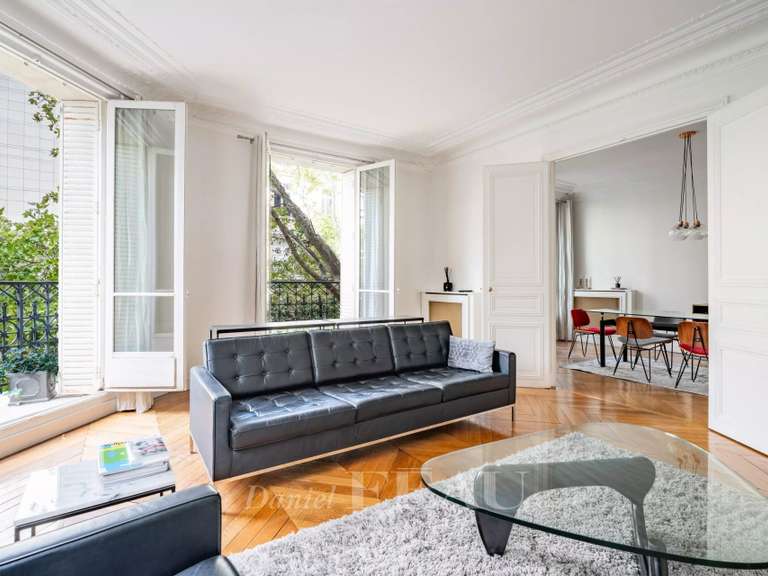 Appartement Paris 16e - 3 chambres - 115m²