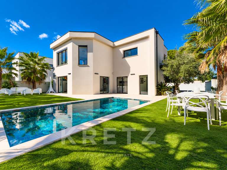Maison Agde - 4 chambres - 182m²
