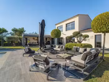 Vente maison 10 pièces Vente maison 10 pièces