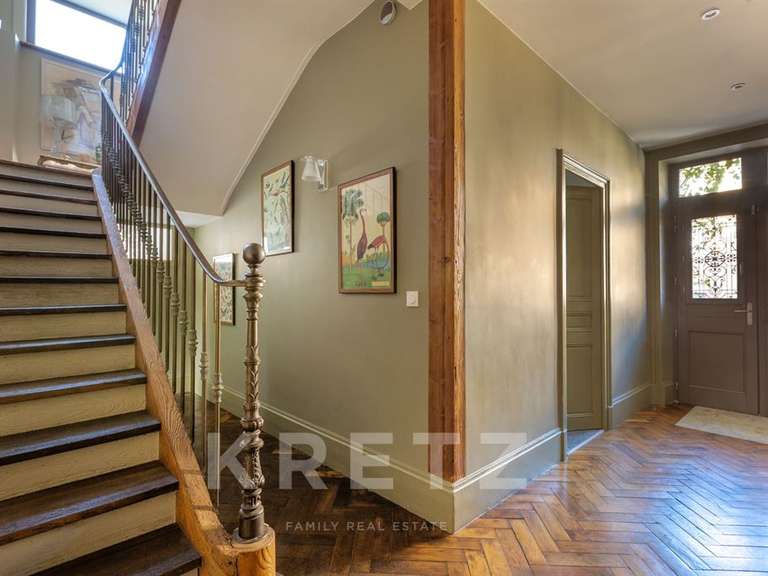 Maison Saint-Just-Saint-Rambert - 3 chambres - 201m²