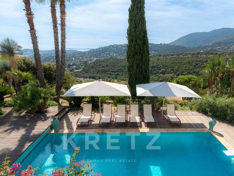 Maison avec Vue sur mer Cavalaire-sur-Mer - 5 chambres - 258m²