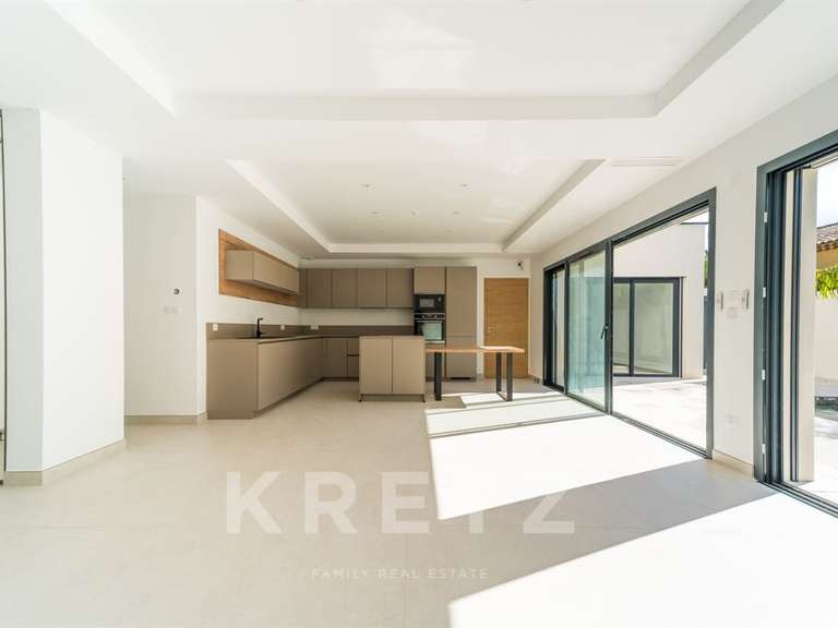 Maison Agde - 4 chambres - 128m²