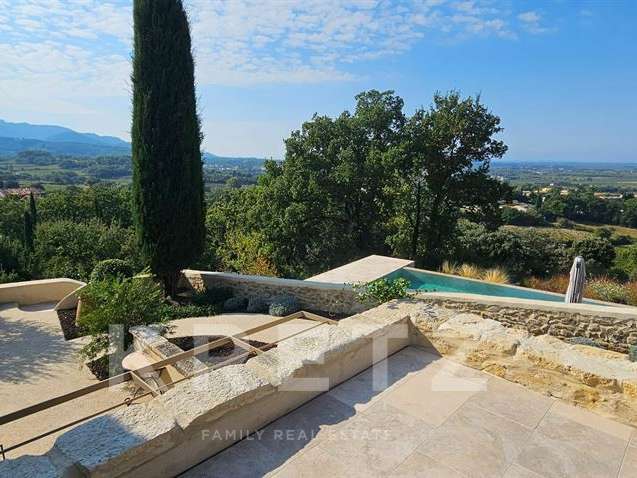 Maison Séguret - 5 chambres - 227m²