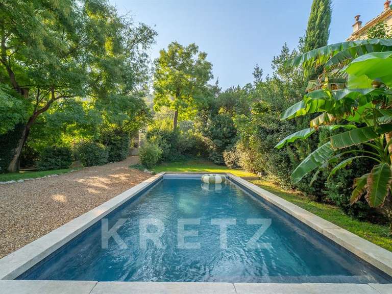Maison Barbentane - 3 chambres - 182m²