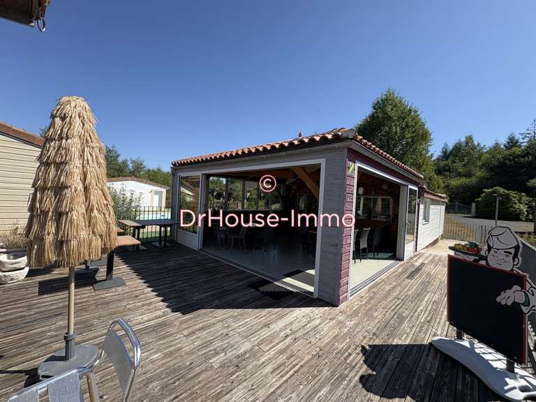 Villa Abjat-sur-Bandiat - 10 chambres - 420m²