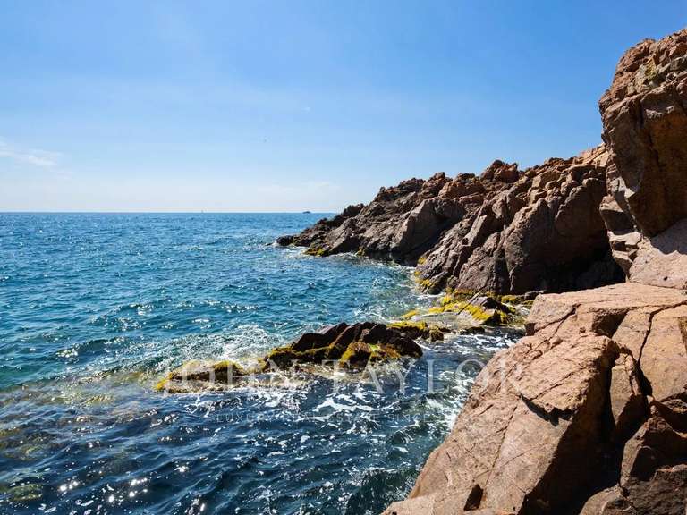 Maison Agay - 4 chambres - 245m²