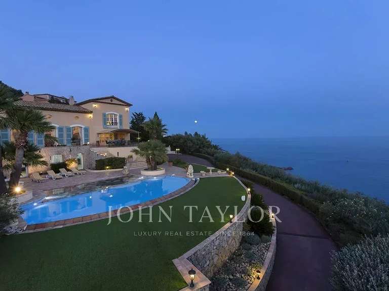 Maison avec Vue sur mer Agay - 8 chambres - 390m²