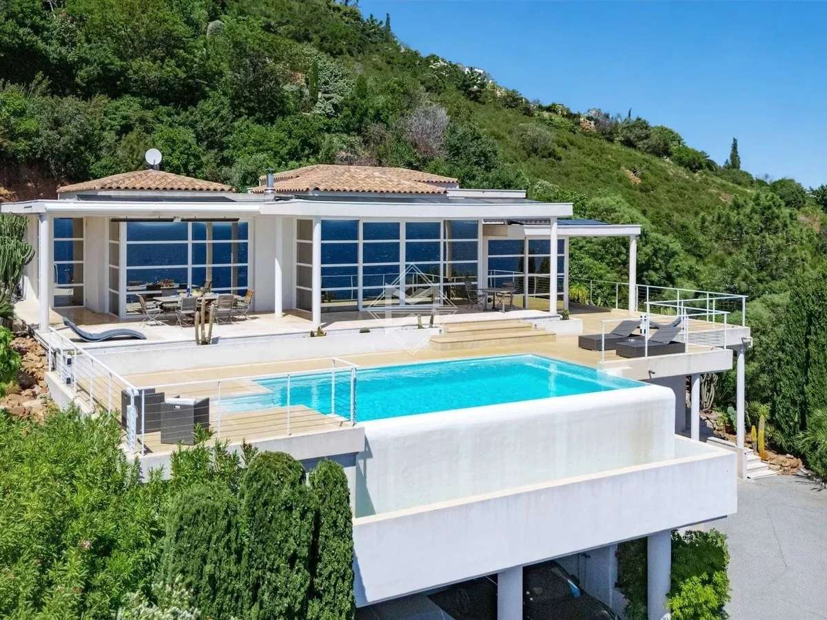 Villa Agay