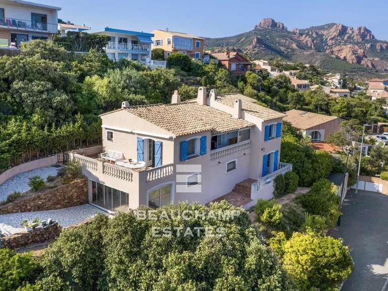 Villa avec Vue sur mer Agay - 5 chambres - 212m²