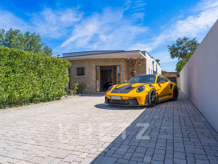House Agde - 4 bedrooms - 278m²