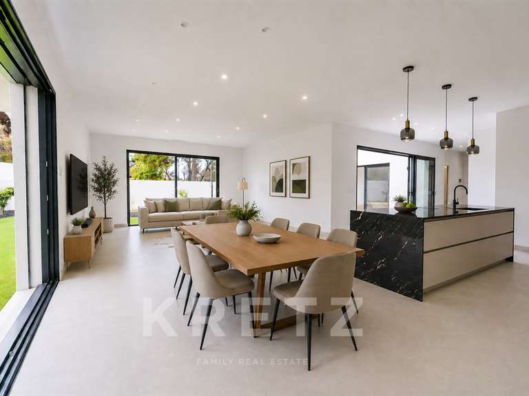 House Agde - 4 bedrooms - 198m²