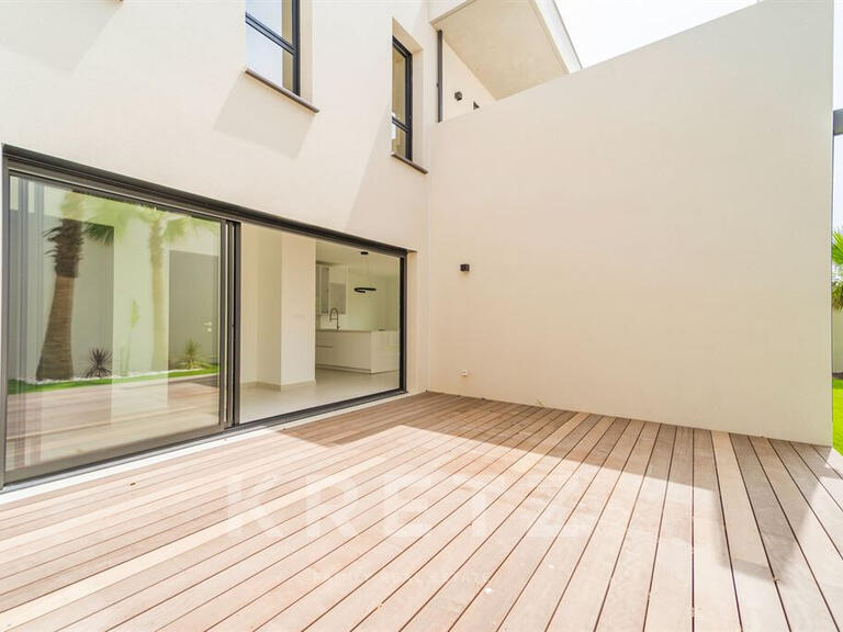 Maison Agde - 4 chambres - 196m²